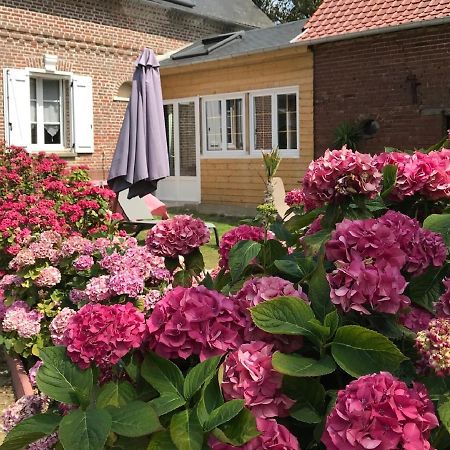 Vila La Ferme De La Croix Saint-Quentin-Lamotte-Croix-au-Bailly Exteriér fotografie