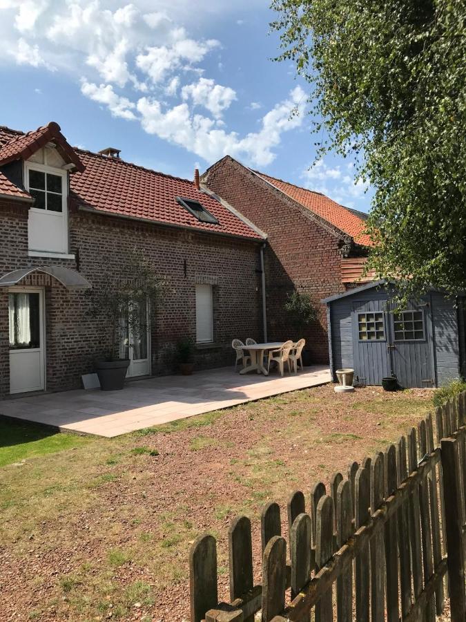 Vila La Ferme De La Croix Saint-Quentin-Lamotte-Croix-au-Bailly Exteriér fotografie